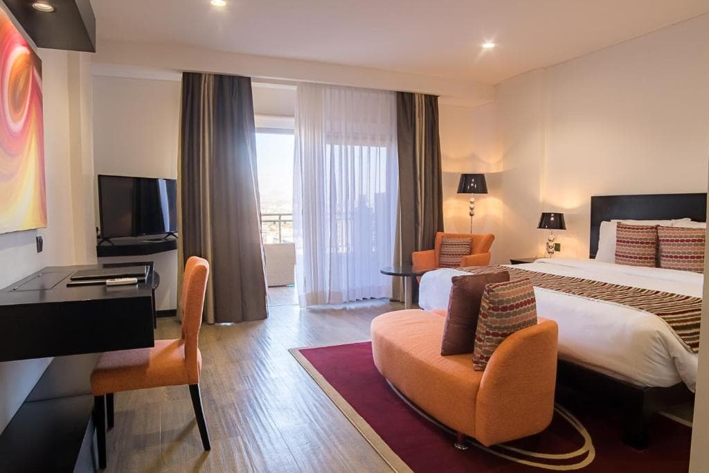 Room thumbnail