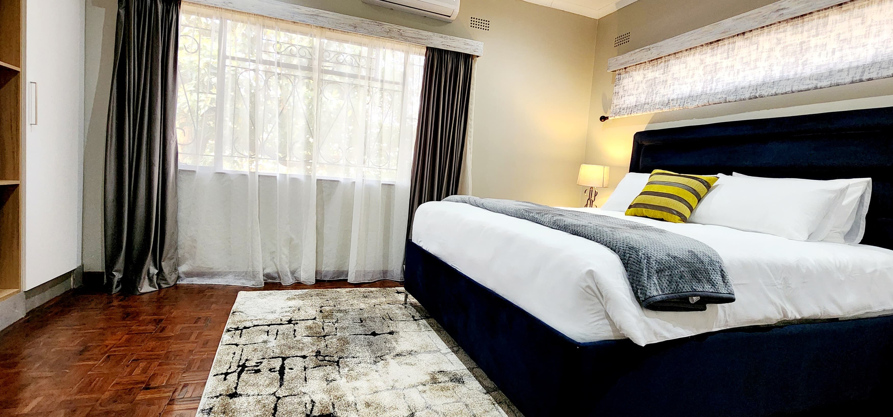 Room thumbnail