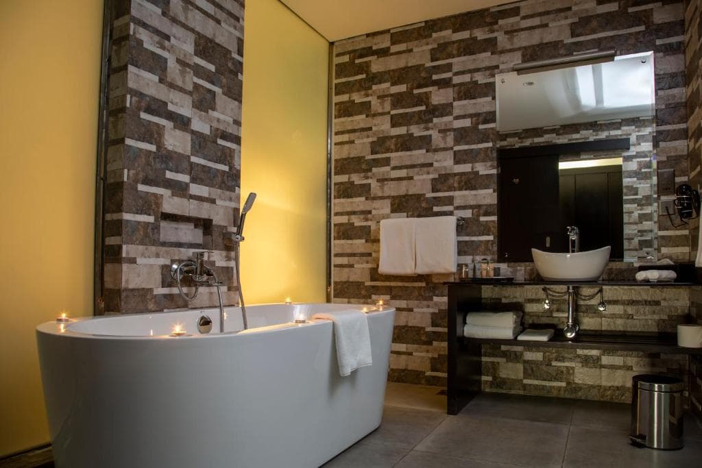 Room thumbnail