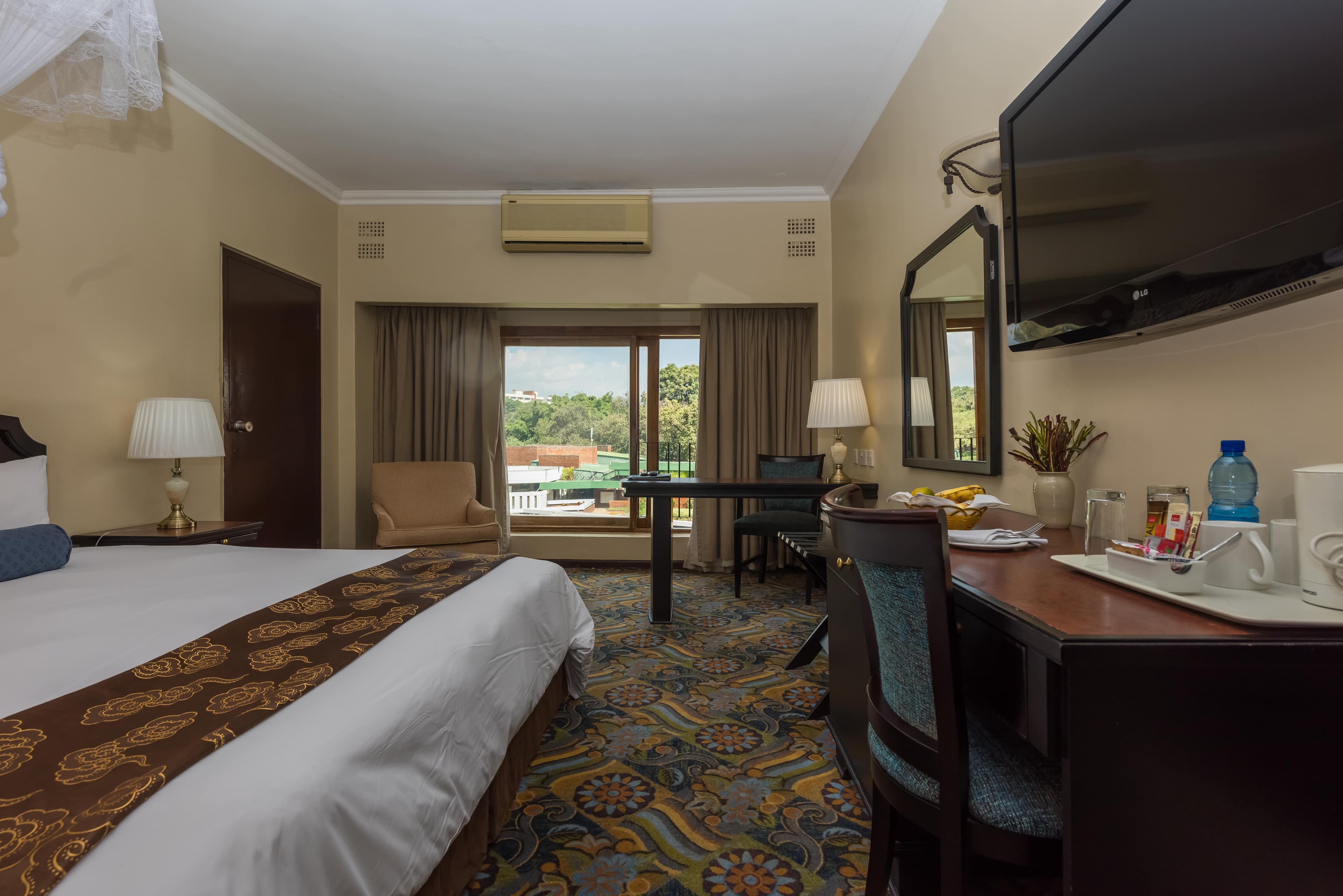 Room thumbnail